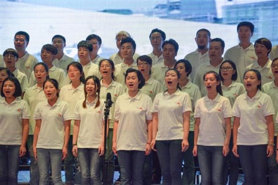 C:\Users\Lenovo\Desktop\杏色
大合唱\杏色
大合唱\yy06.jpg