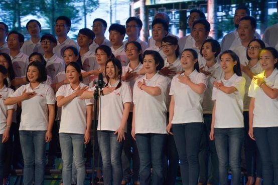 C:\Users\Lenovo\Desktop\杏色
大合唱\杏色
大合唱\yy10.jpg