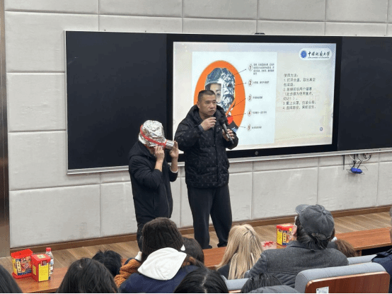 筑牢安全防线  护航平安假期 ——艺术与传媒学院扎实开展元旦假期前安全检查系列工作